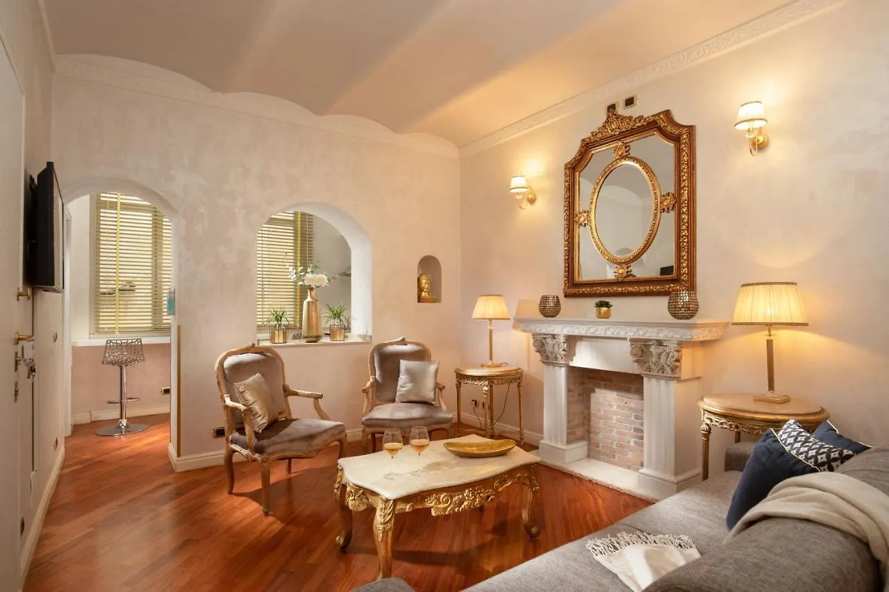 Condotti Corner Apartment Piazza Di Spagna Roma Itália
