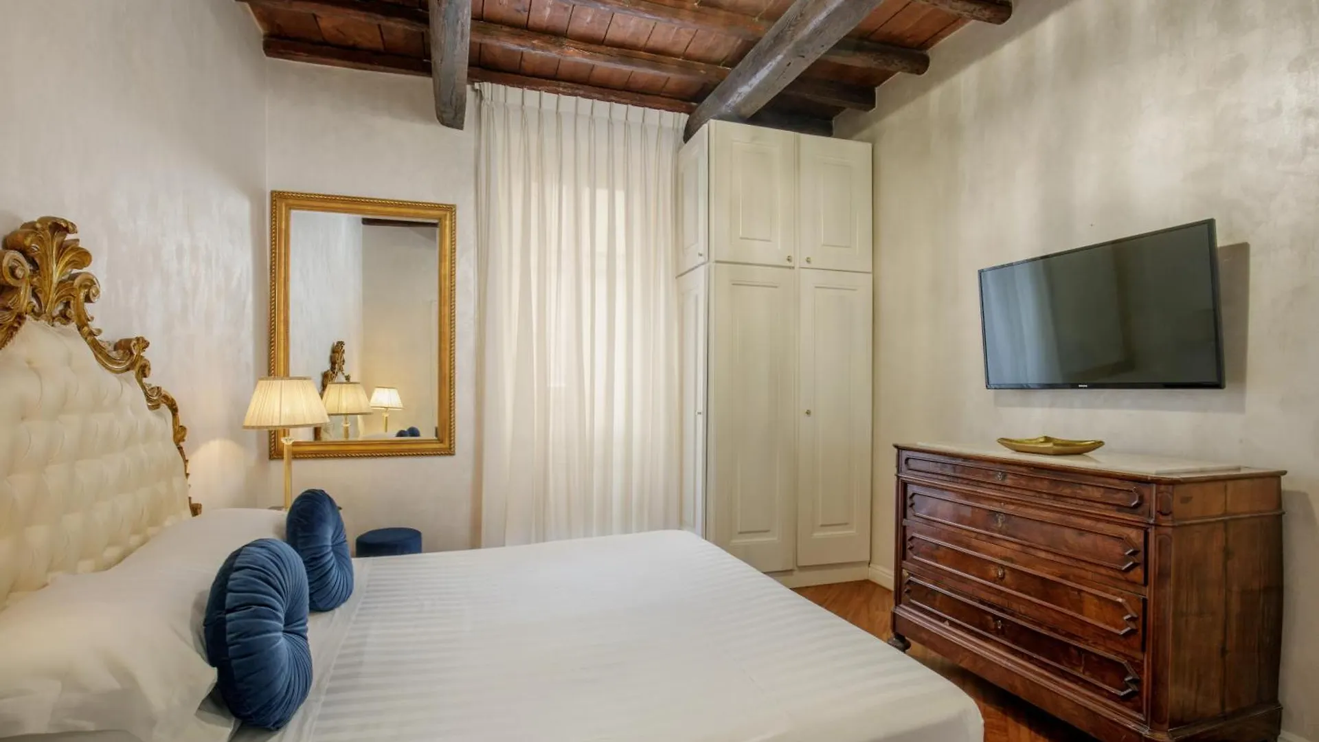Condotti Corner Apartment Piazza Di Spagna Rome 0*,