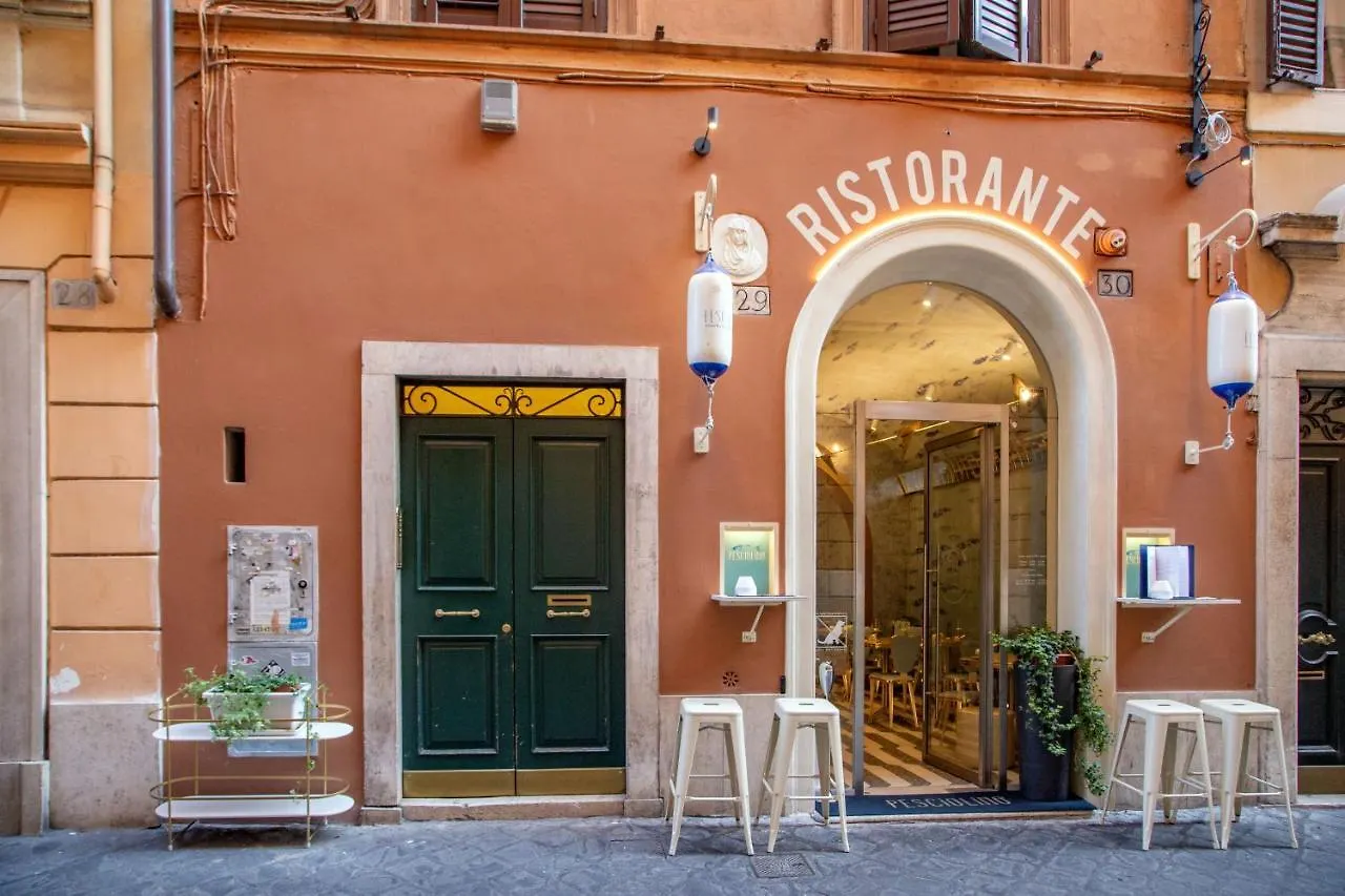Condotti Corner Apartment Piazza Di Spagna Roma